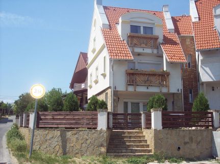 Lugas Apartman Csopak5