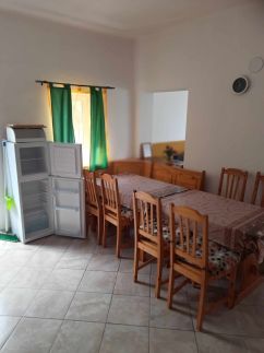 Poroszlói Apartman8