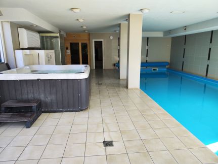 SOM 200 Plazs Wellness Apartman