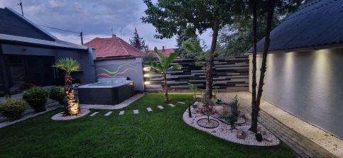Tacskó Apartmanház30