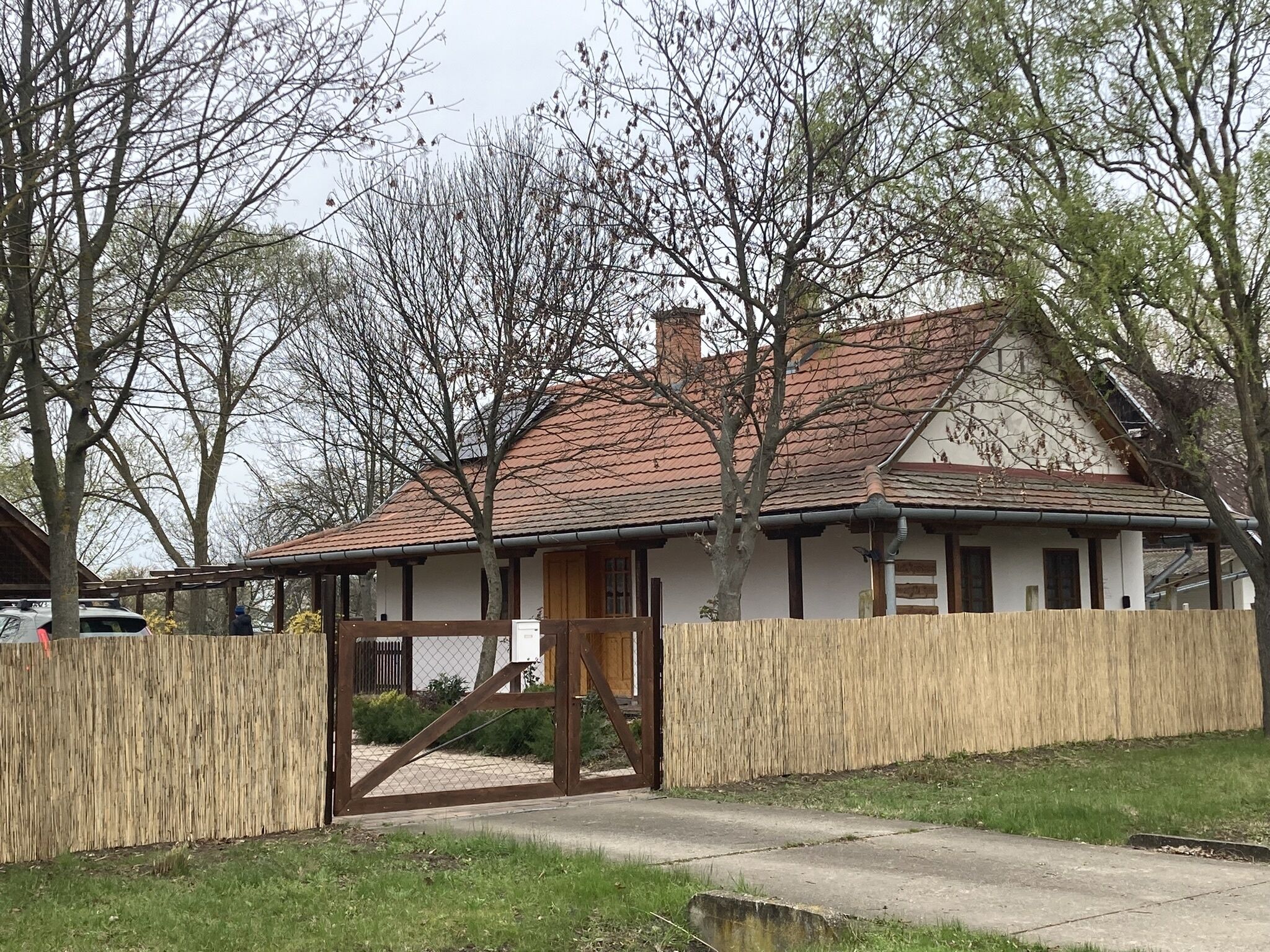 Oázis Vendégház – Sarud