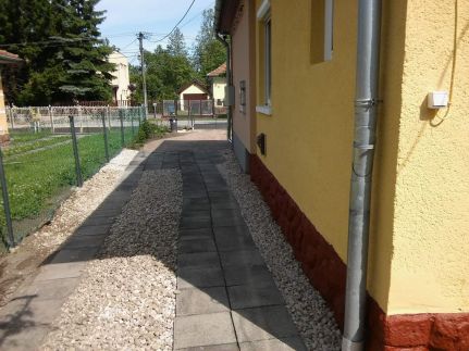 Irénke Apartman33