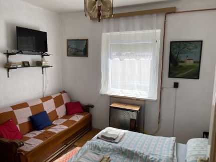 Irénke Apartman42