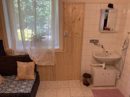 Irénke Apartman46