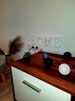 Betti Apartman21