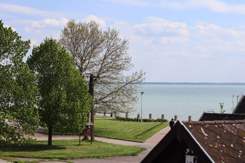 Vadkacsa Étterem Panzió Balatonkenese15