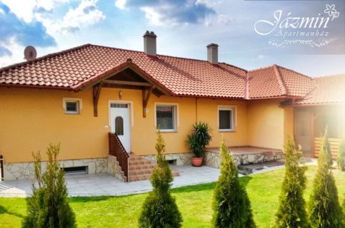 Jázmin Apartmanház – Szentgotthárd fotó 1