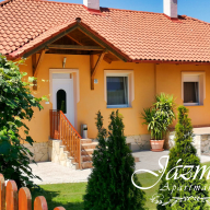 Jázmin Apartmanház