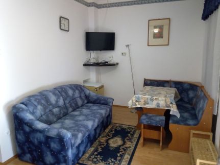 Gyöngy Apartmanház II9