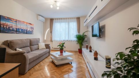 Elegancia Apartman4