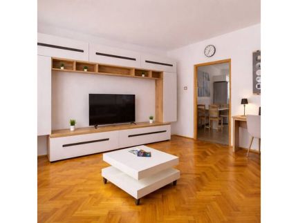 Elegancia Apartman