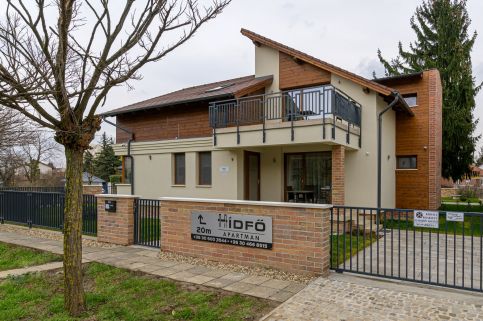 Hídfő Apartman16