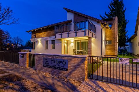 Hídfő Apartman19