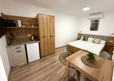 Hídfő Apartman25