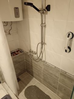 Kertész Vendégház44