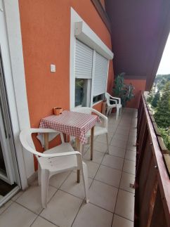 Anett Apartman13