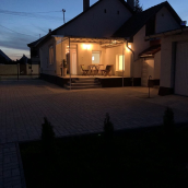 CAFE VYA Apartman