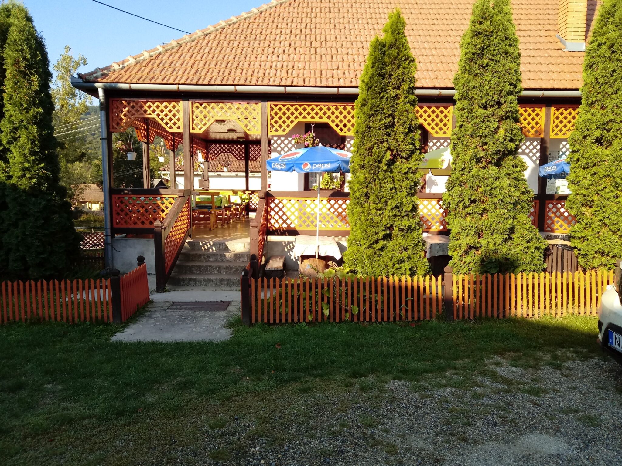 Kőbérc Panzió Üdülőházak Kemping és Étterem – Bózsva fotó 2