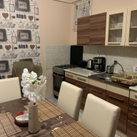 EviLa Apartman