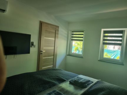 Sárlott Apartman23