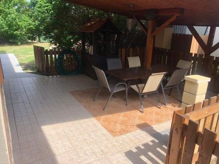 Tisza-Tavirózsa Apartman6