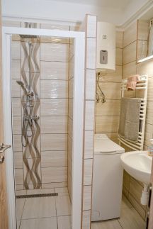 Krisztina 81 Apartman2