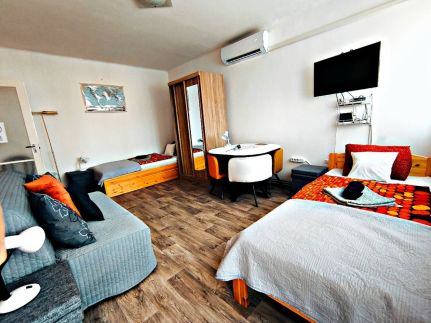 100 lépés Apartman62