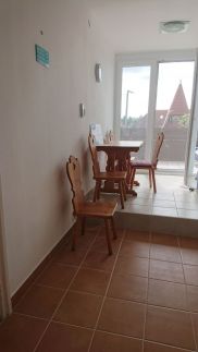 100 lépés Apartman