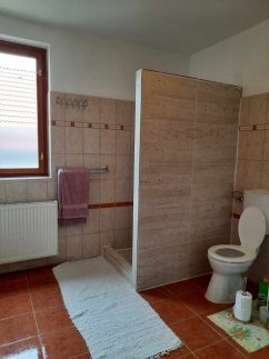 Hurrá nyaralunk Apartmanház15