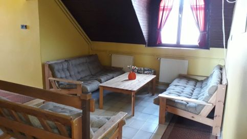 Centrum Apartmanház1