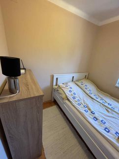 Lívia Apartman12