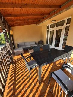 Lívia Apartman4