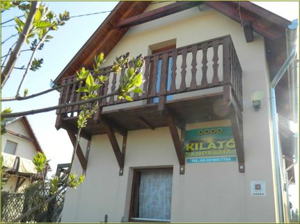Kilátó Vendégház8