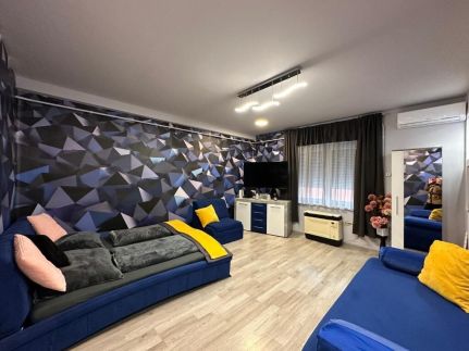 Kitti Downtown Apartman5