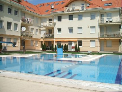 Aqua Wellness Apartments4