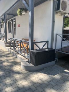 Fenyves Family Rooms & Bungalows