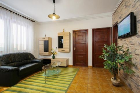 Bathory Apartments5