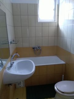 Gyöngyvirág Vendégház5