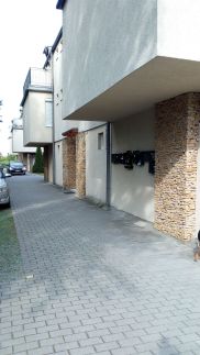 Cool & Pool Apartman4