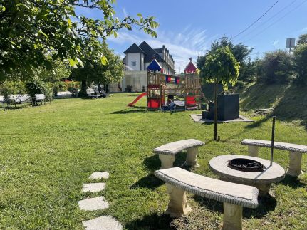 Platán Apartmanház4