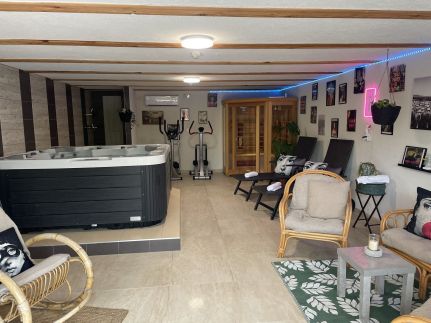 Platán Apartmanház9