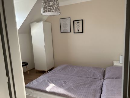 Léna Apartman9