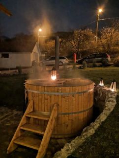Mánfagyöngy Vendégház30