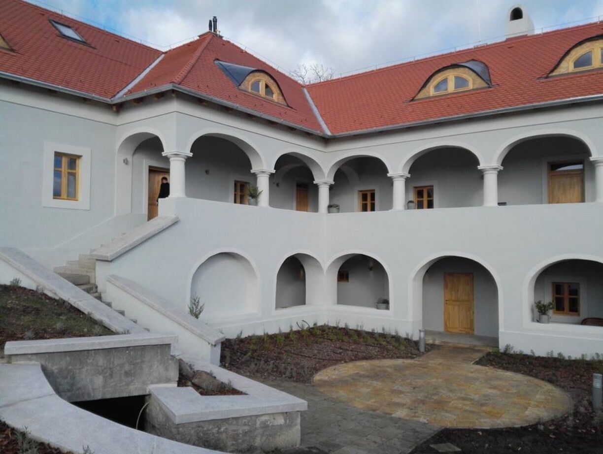 Csodarabbi Fogadó – Mád fotó 1