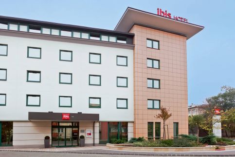 ibis hotel győr elérhetőség booking