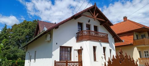 Rózsa Apartmanok5