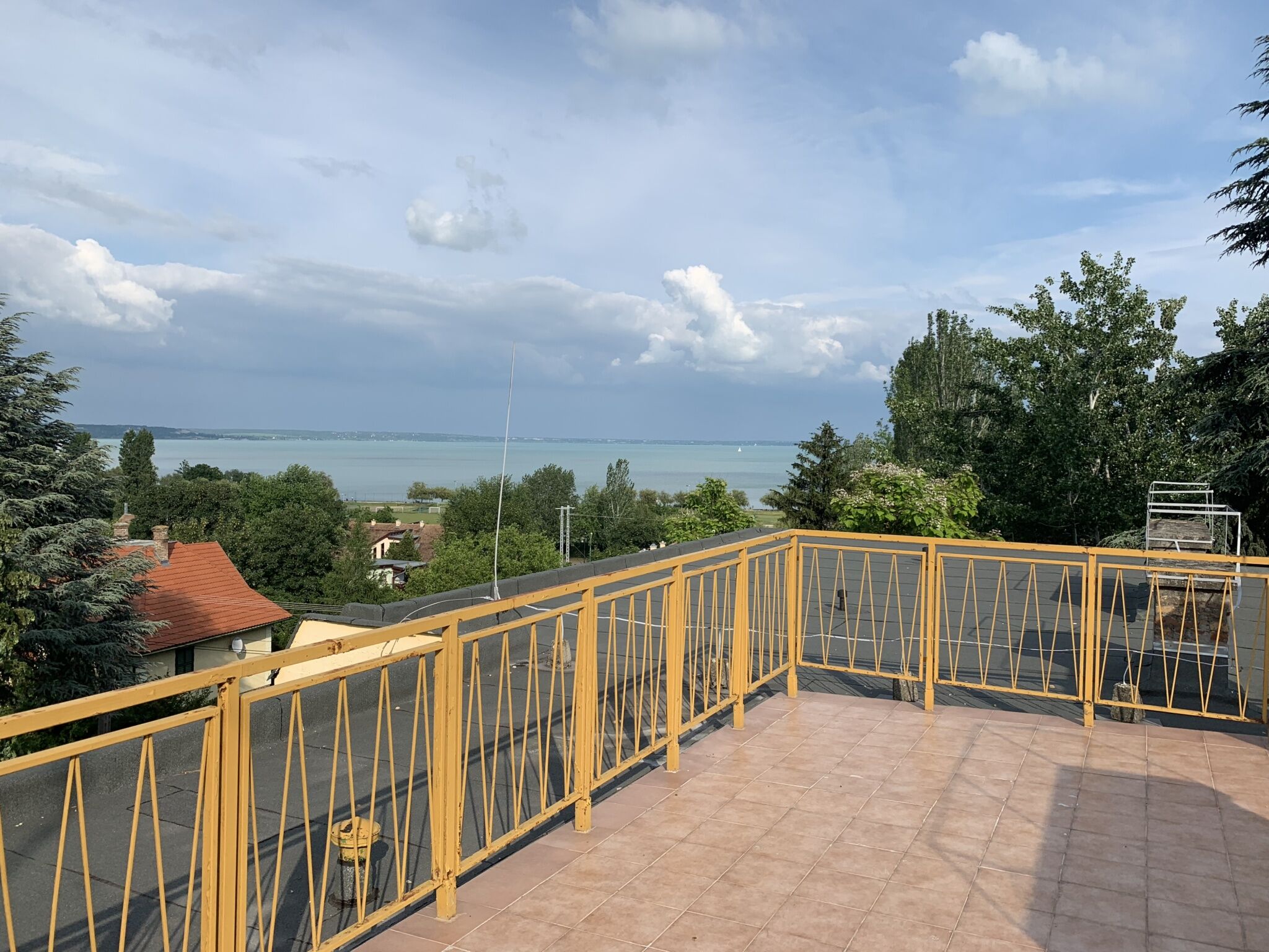 Almádi Idill Stúdióapartman – Balatonalmádi fotó 3
