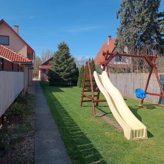 Cseresznyevirág Vendégház5