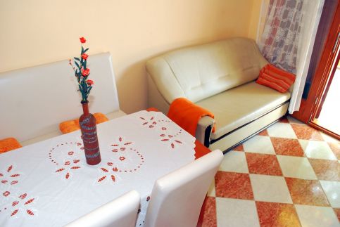 Radnai Apartmanház36