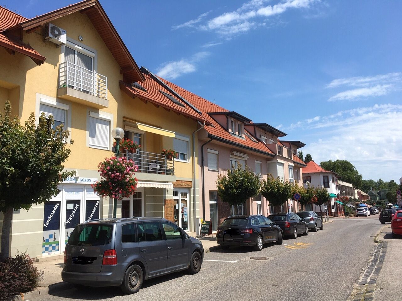 Lotus Apartman – Balatonalmádi